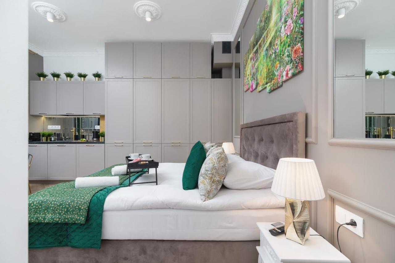 Kazimierz Studio With Jacuzzi By Renters Prestige Krakkó Kültér fotó