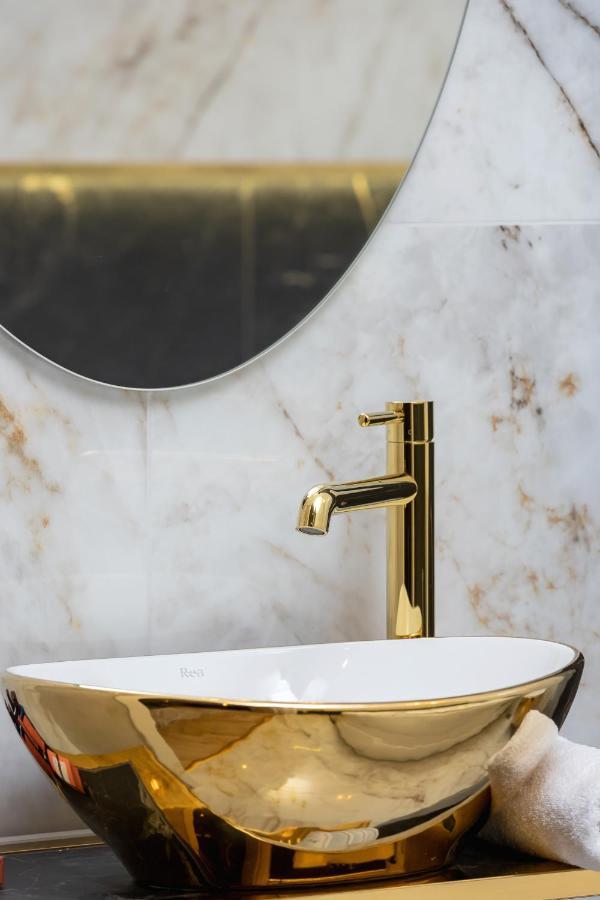 Kazimierz Studio With Jacuzzi By Renters Prestige Krakkó Kültér fotó